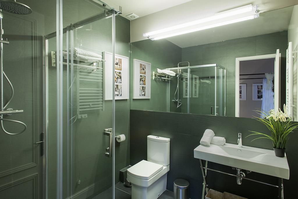 バックホーム ギャラリー B&B バルセロナ 部屋 写真